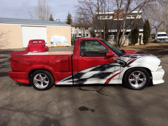1999 Chevrolet S10 Custom Pickup