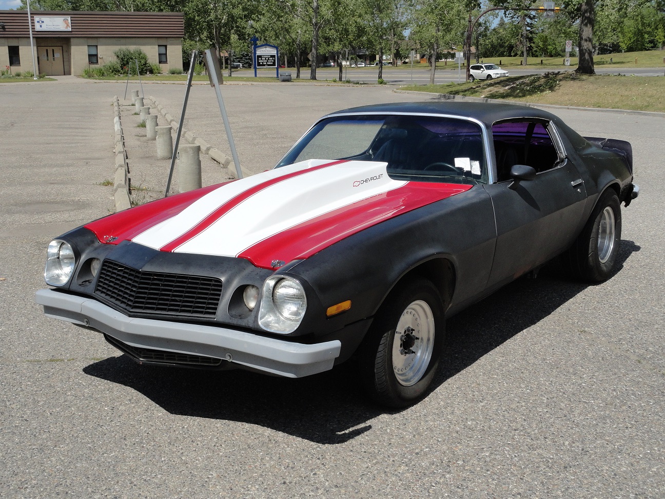 02-74-Camaro-driver-side-from-front-smallest