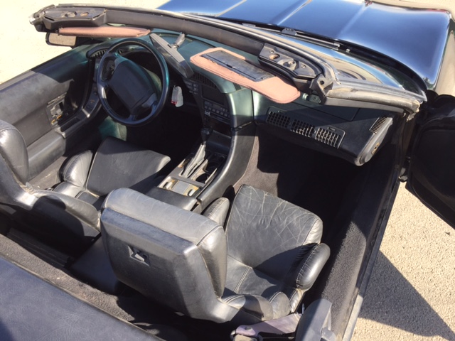 1990-Vette-Interior