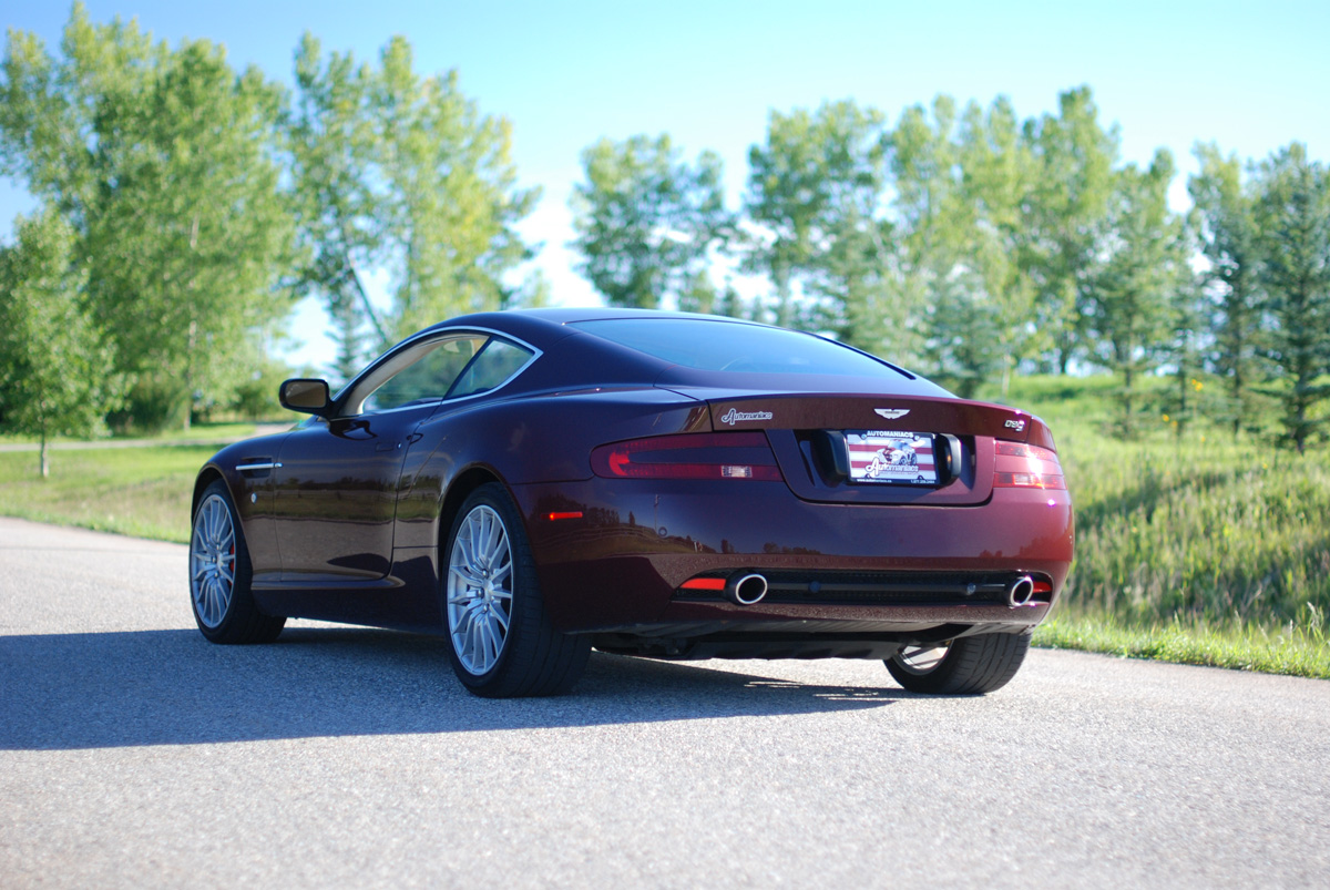 2005-DB9-011