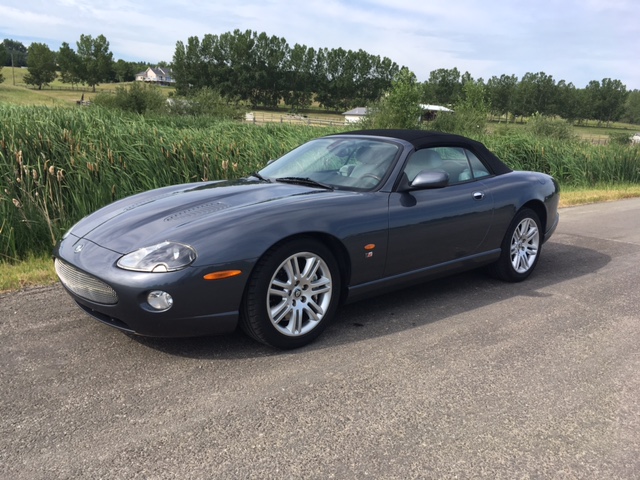 2005 Jaguar XKR Roadster