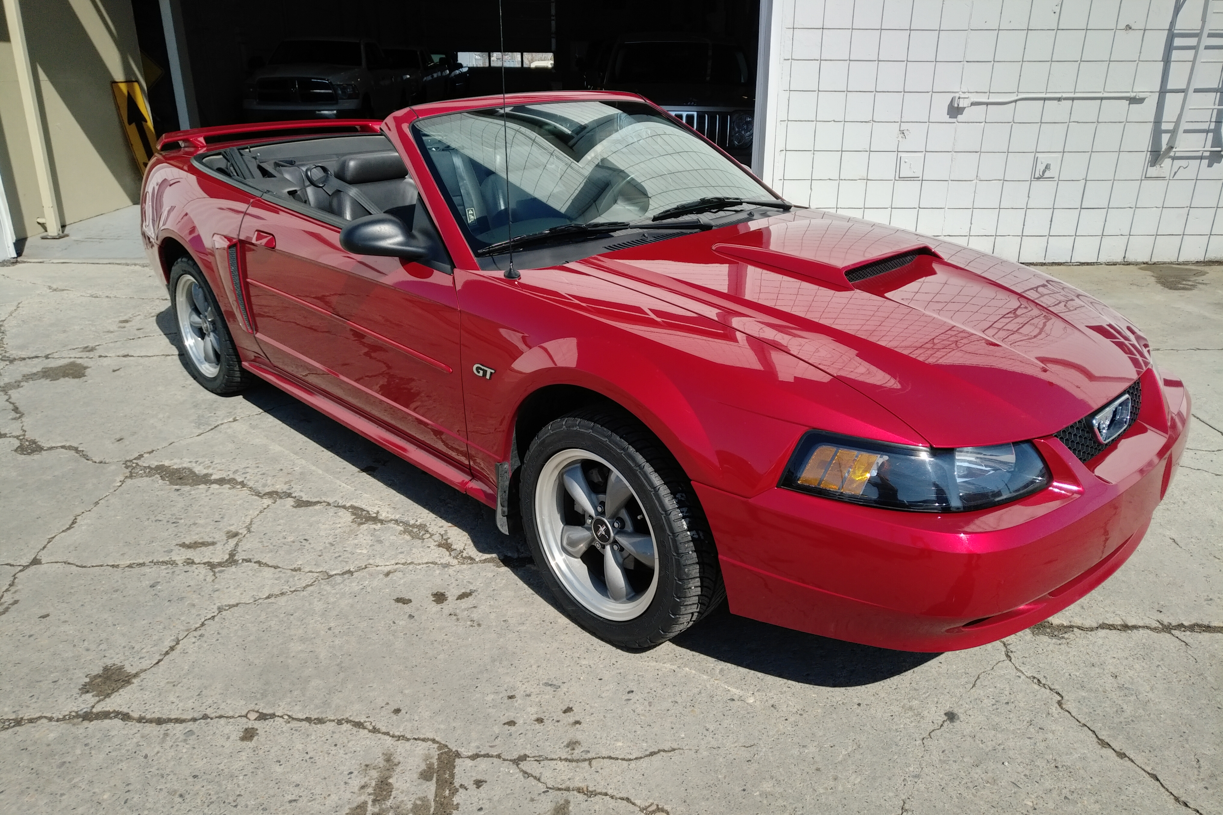 2001 Ford Mustang GT Convertible With Only 44,000kms