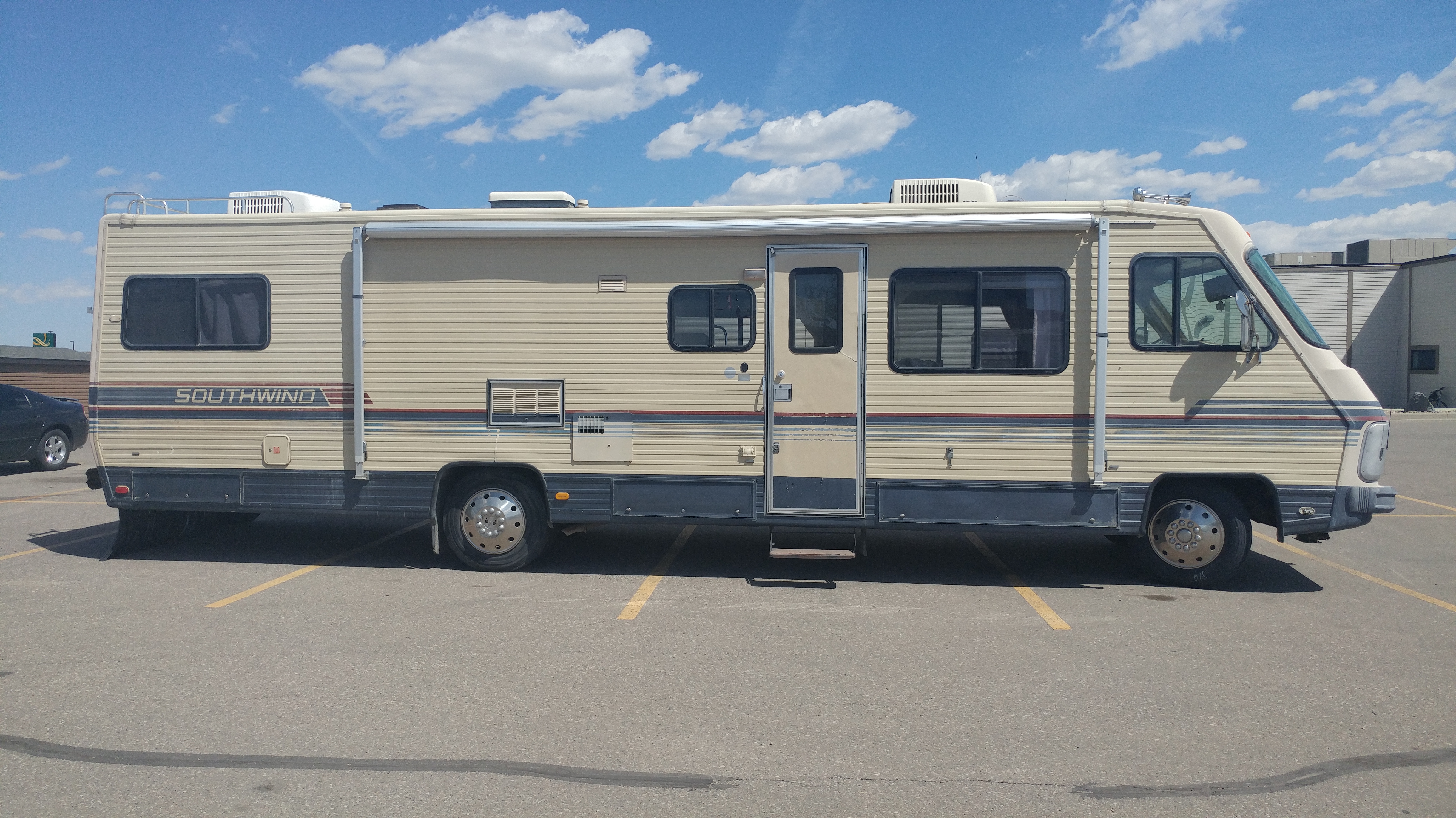 1983 GMC Fleetwood Southwind