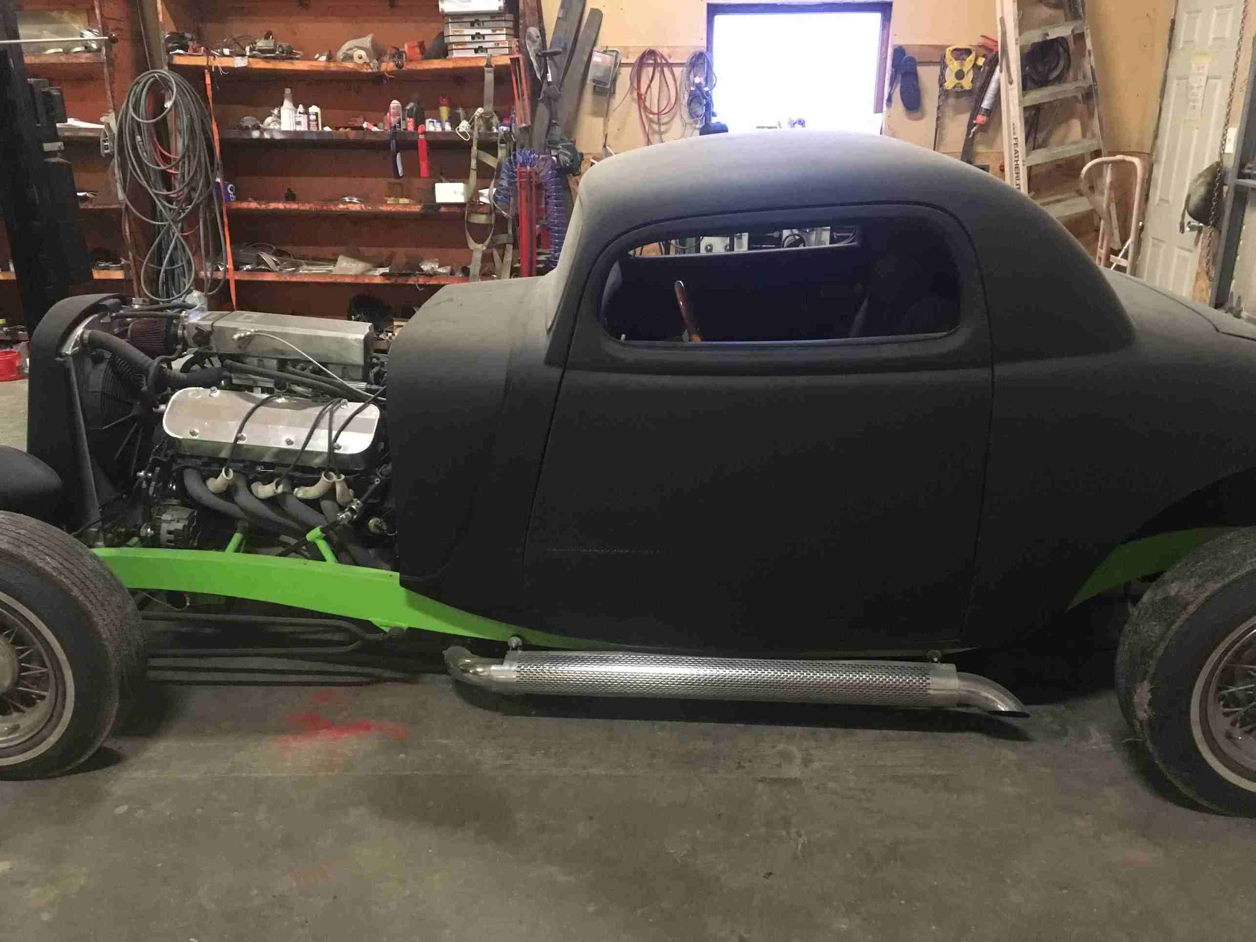 1937 Ford Hotrod Coupe