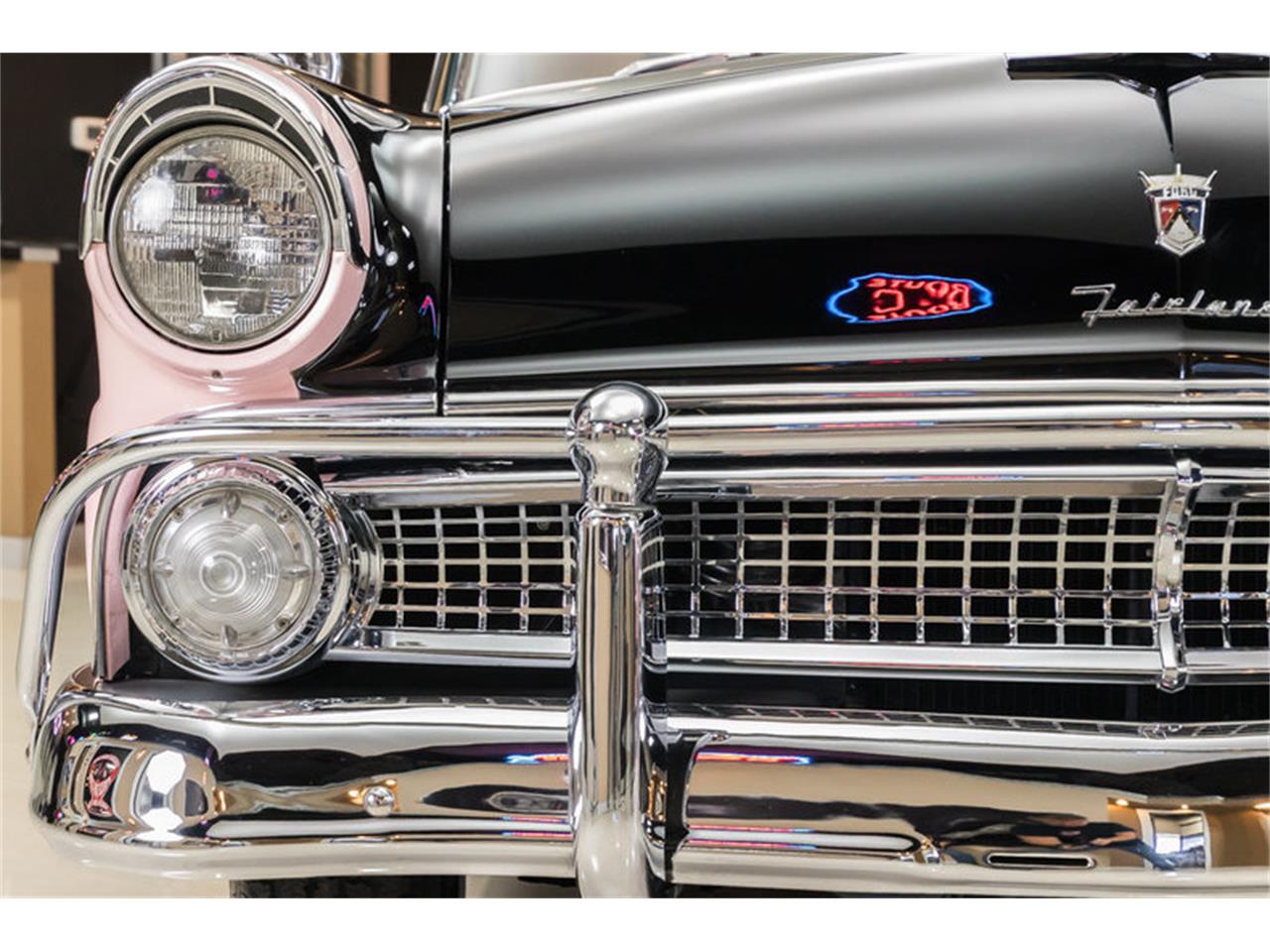 13650658-1955-ford-fairlane-std