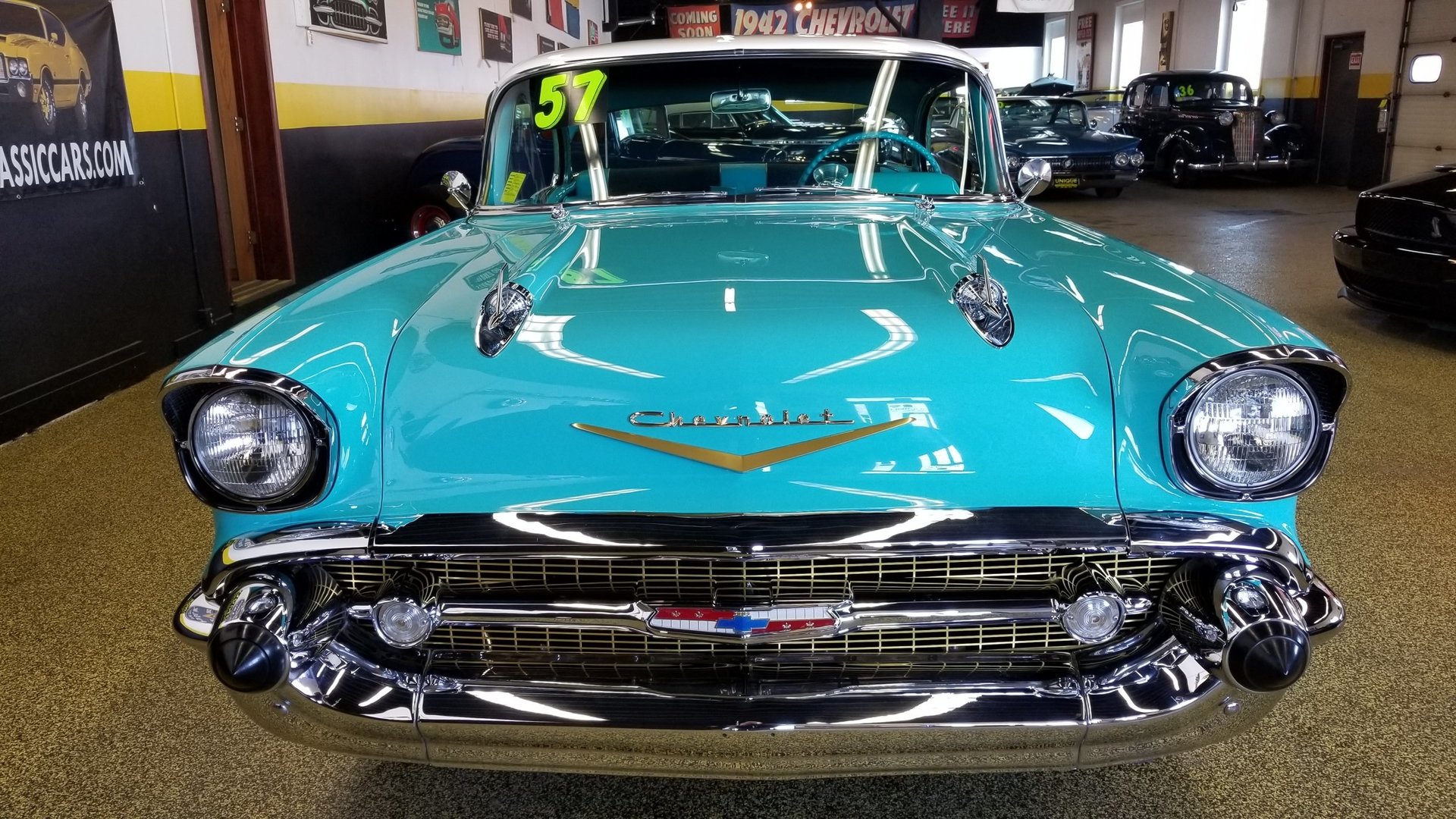33889ca533035_hd_1957-chevrolet-bel-air