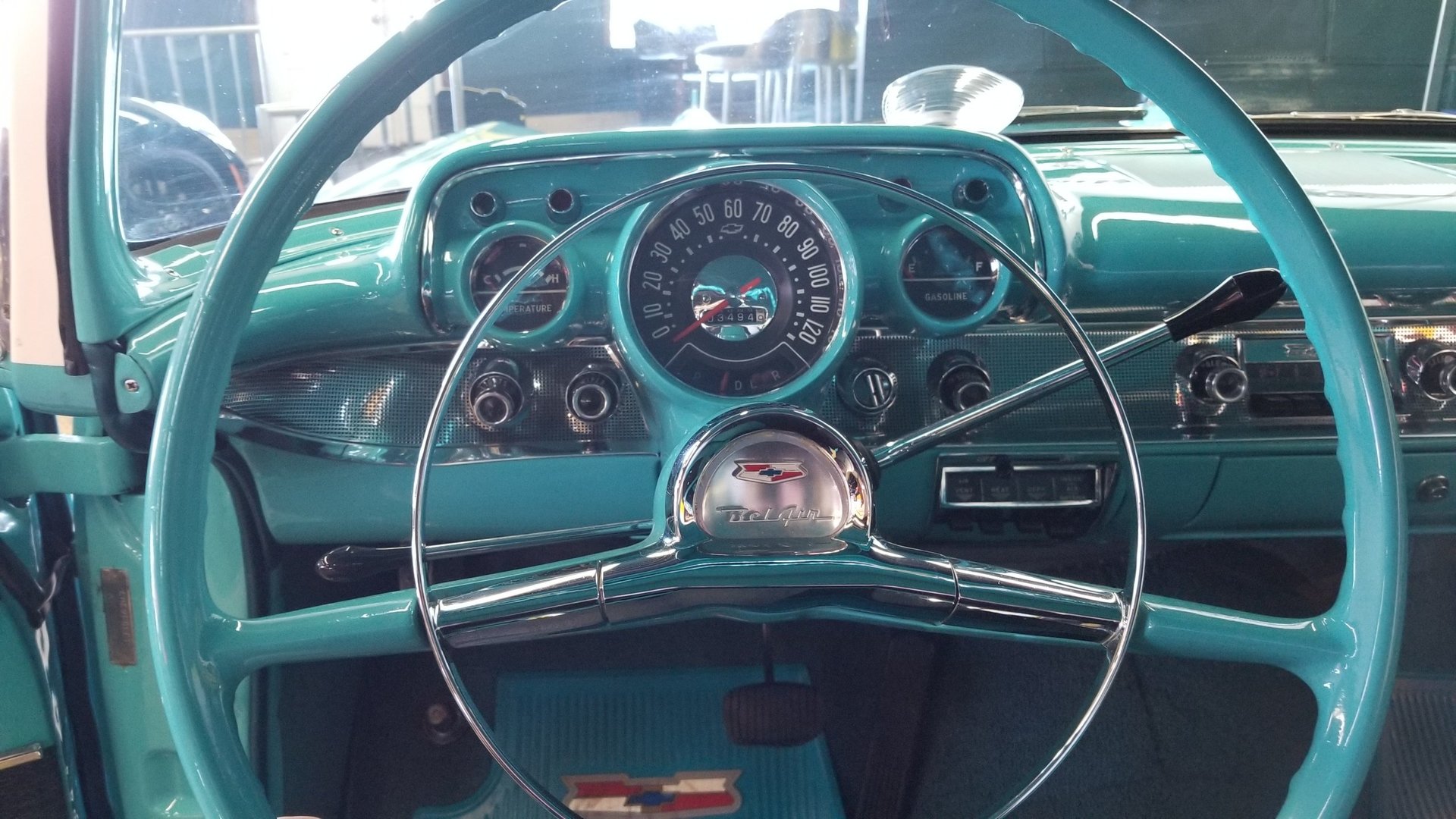 33917a046ae6f_hd_1957-chevrolet-bel-air