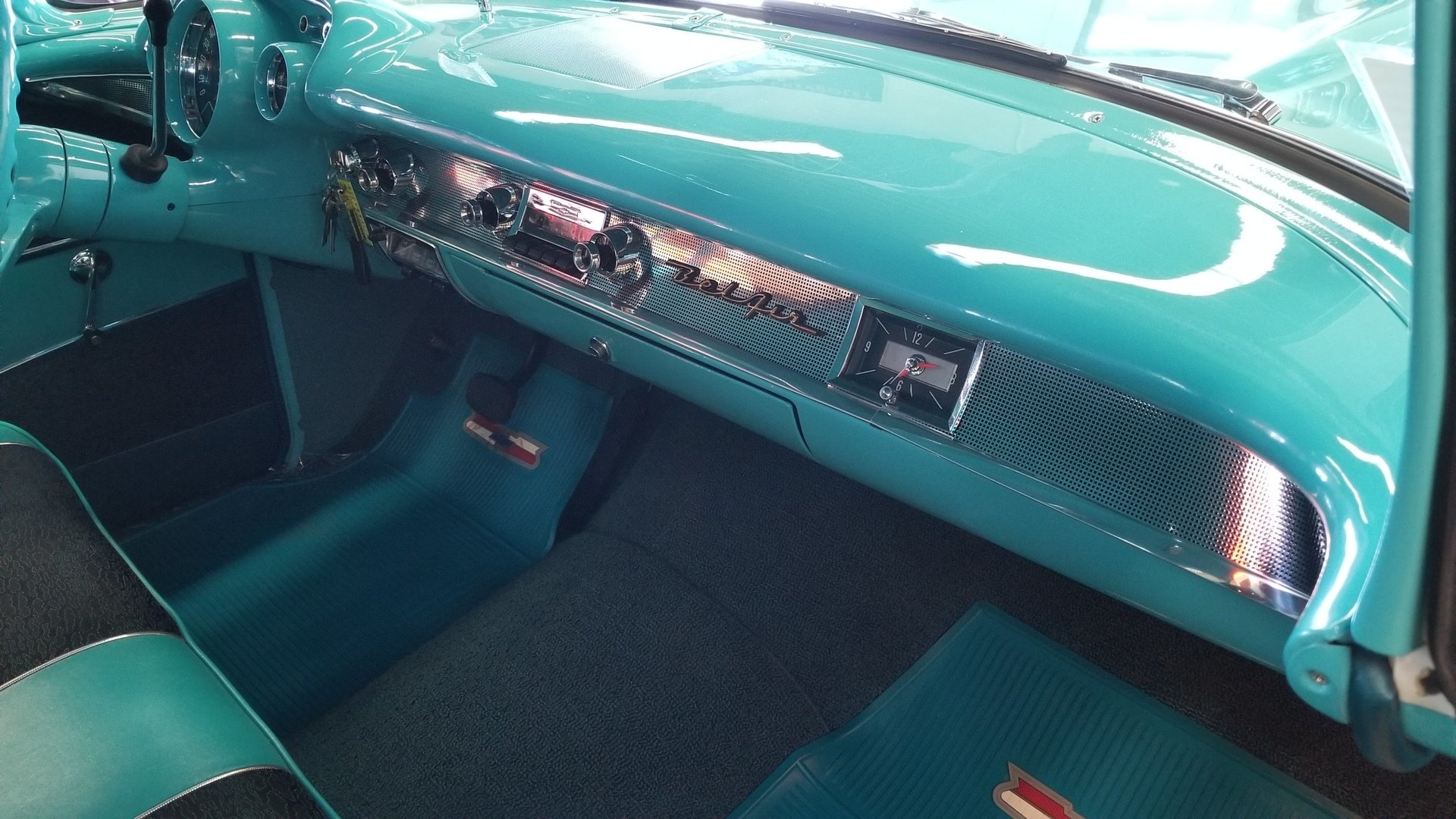 33928a3db904a_hd_1957-chevrolet-bel-air