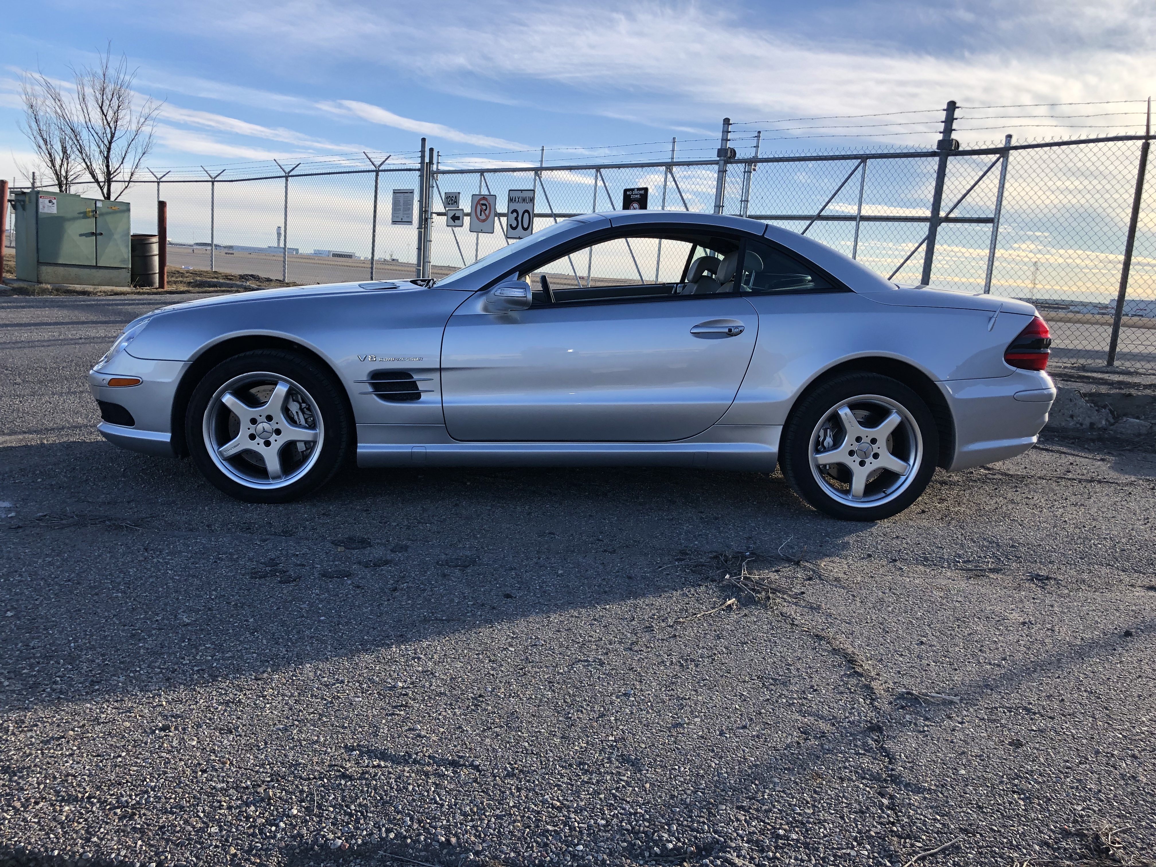 351E6C4B-28DE-4D18-9255-197004CF1323