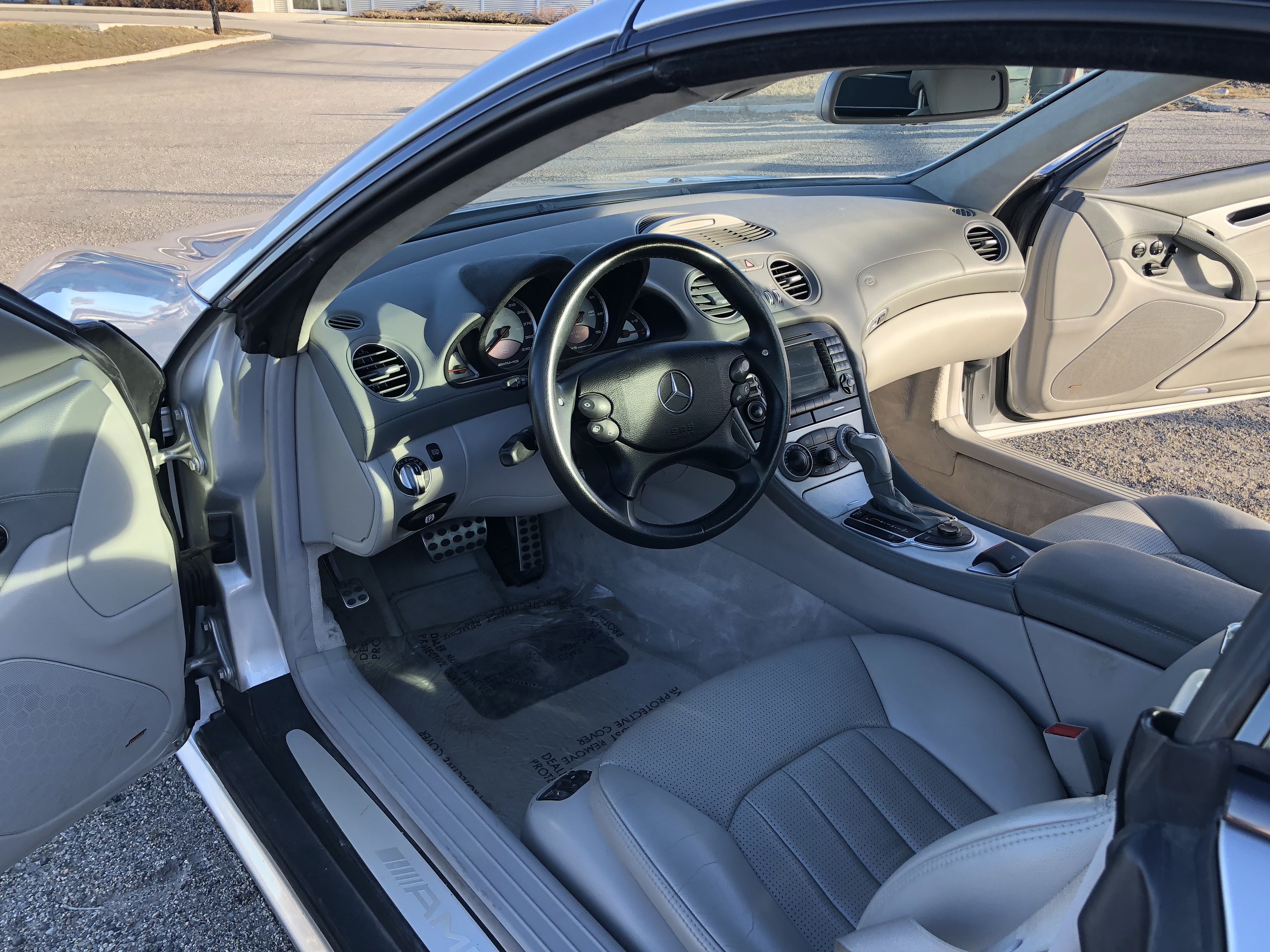 4F27EE04-3301-4832-B335-016E40C6CA57