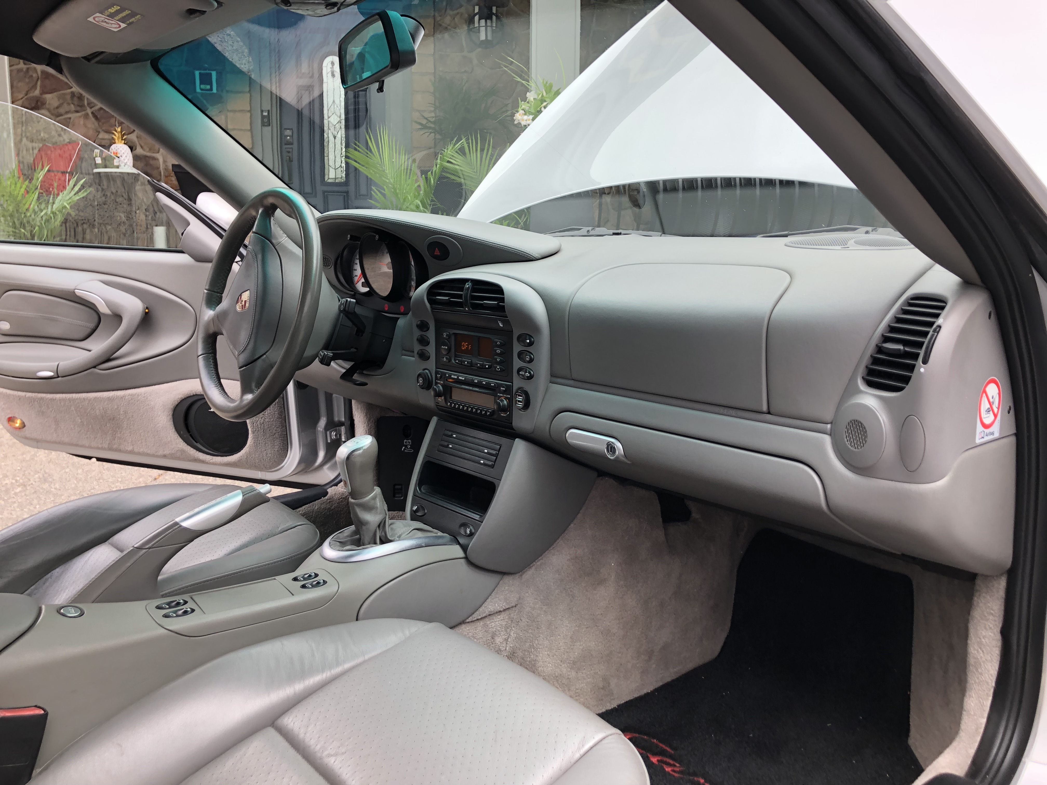 wKlVhvJLQOakshNrc042zQ