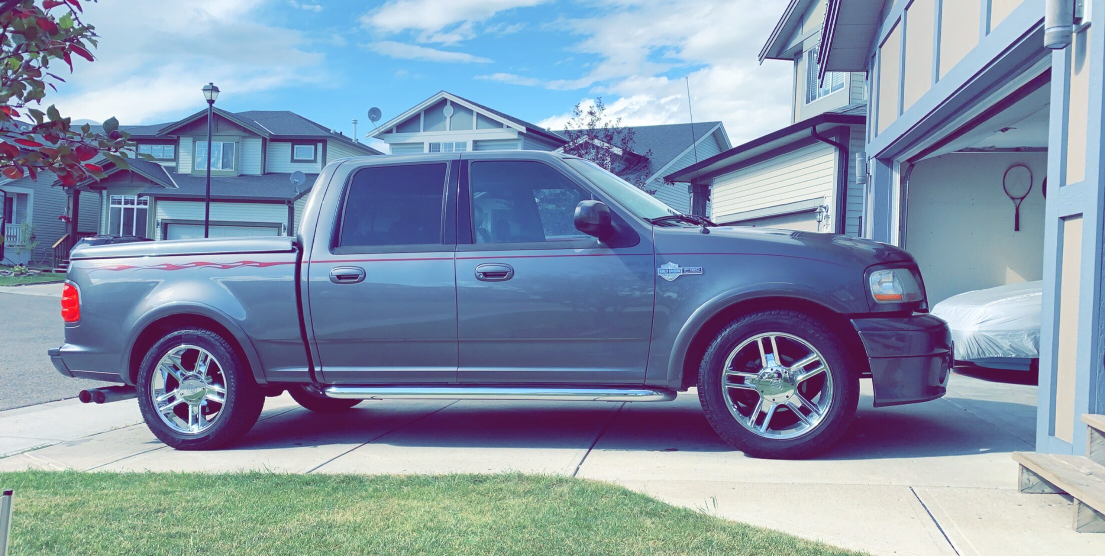 68D0F78B-5913-477B-A357-C9EB1E6B24E4