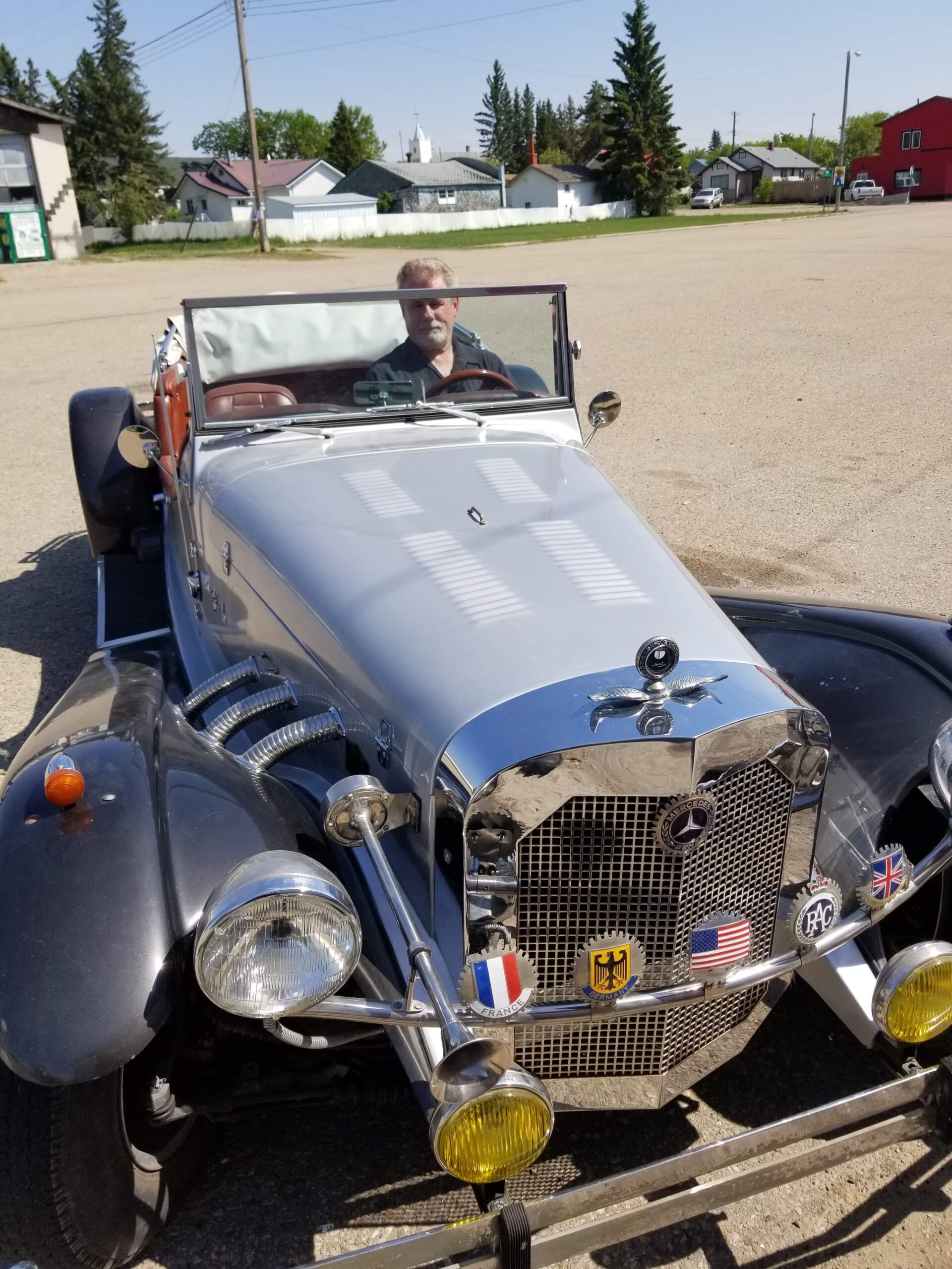 483B1FDD-C09A-468C-B269-635139333891