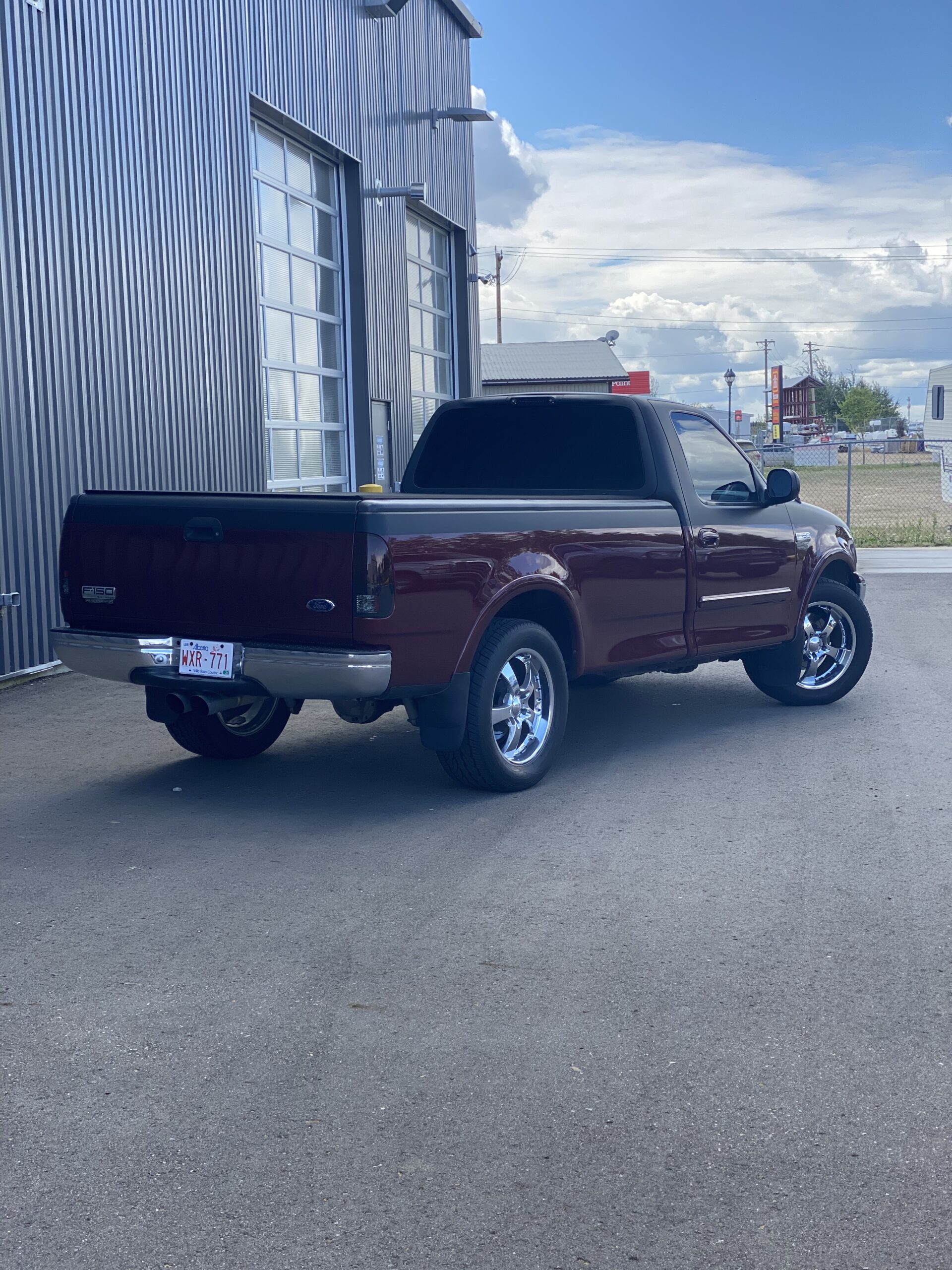 6D3E9F51-A7EE-4AFE-968C-594A4D3735E3