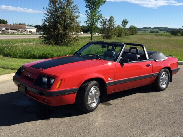 1986 Ford Mustang Convertible