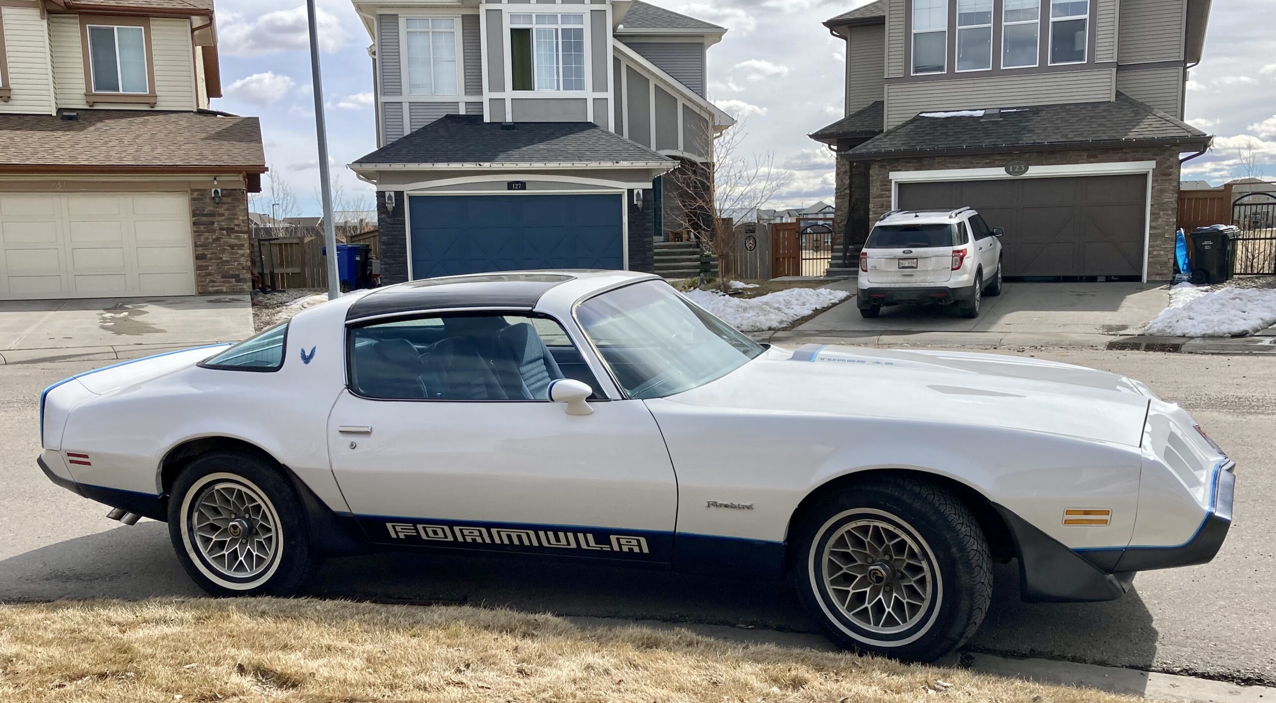 DF3293EE-8773-45D4-952B-981F57C330E5