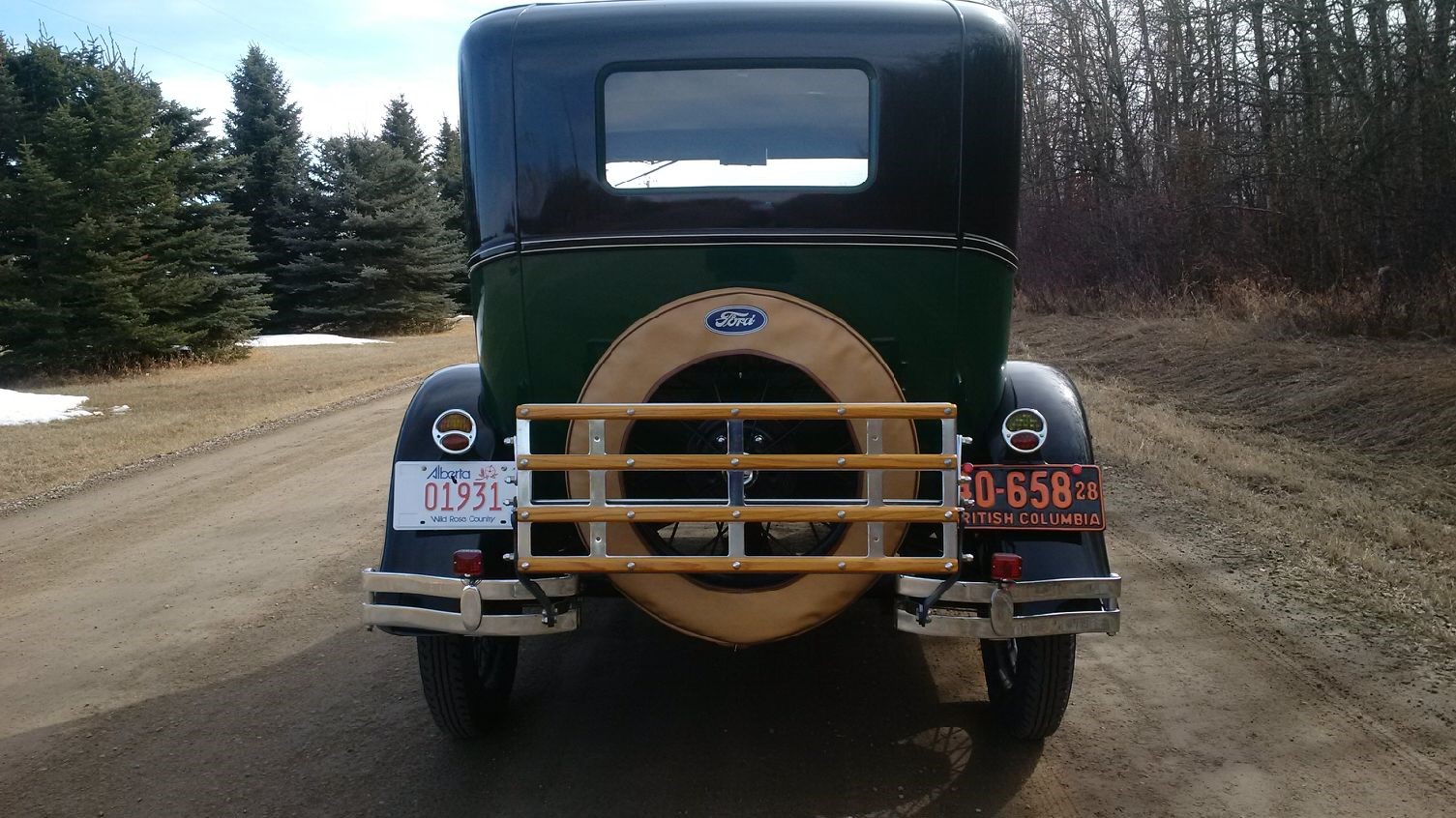 1928 Tudor - Rear View