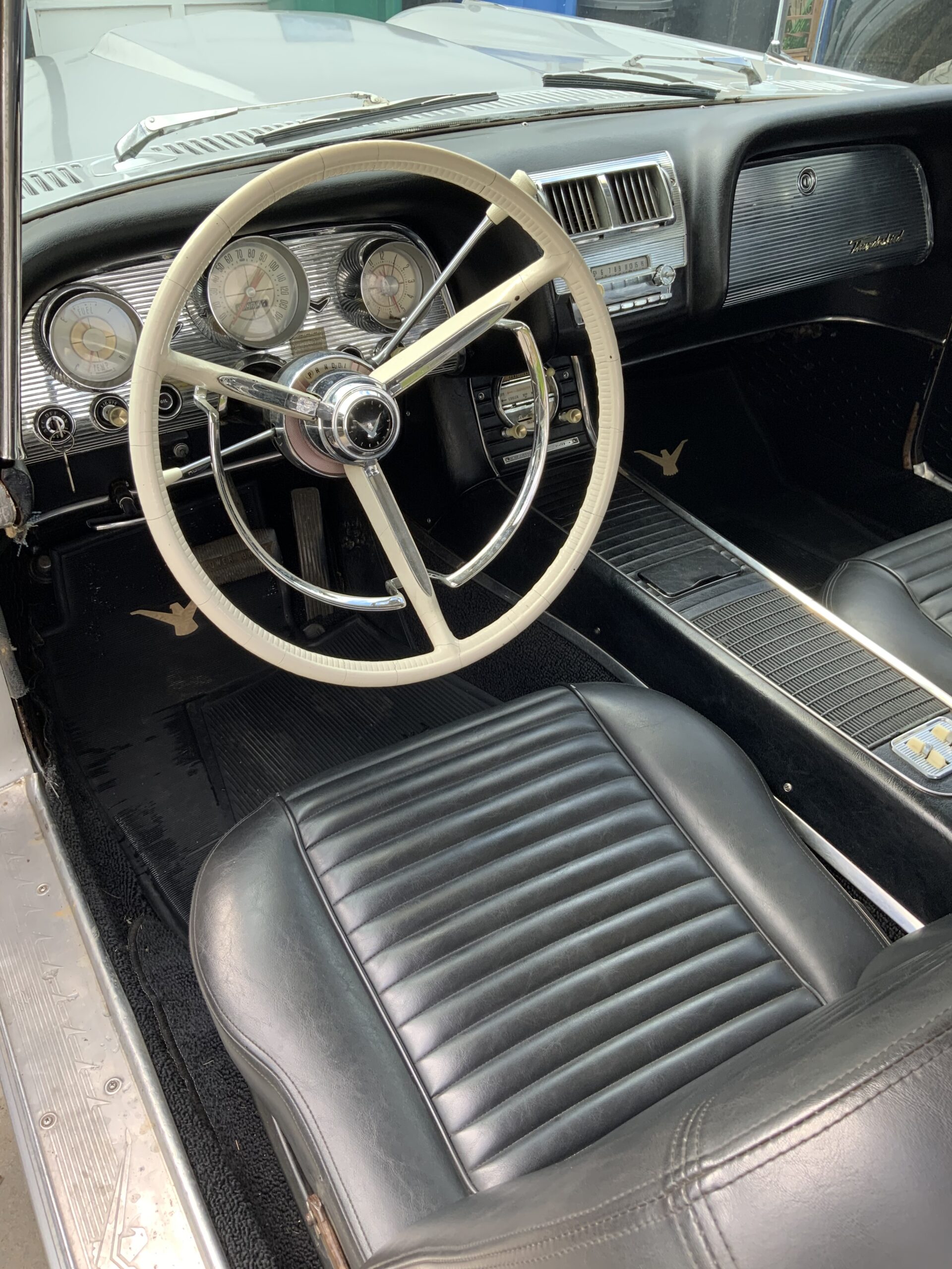 50032195-B8A9-4532-9C88-14FCF0F24995