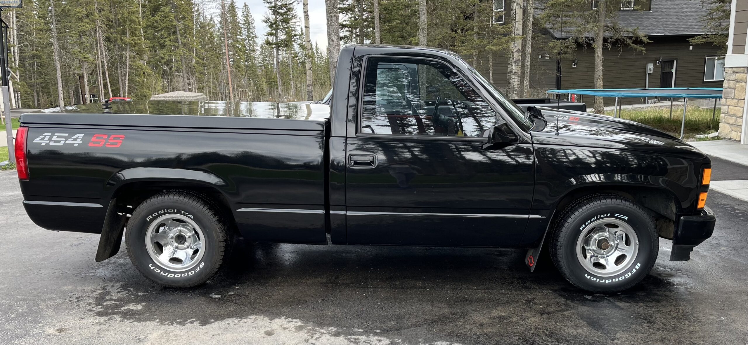 C814EB3B-40CC-40EF-9946-2CA4D7E691A9