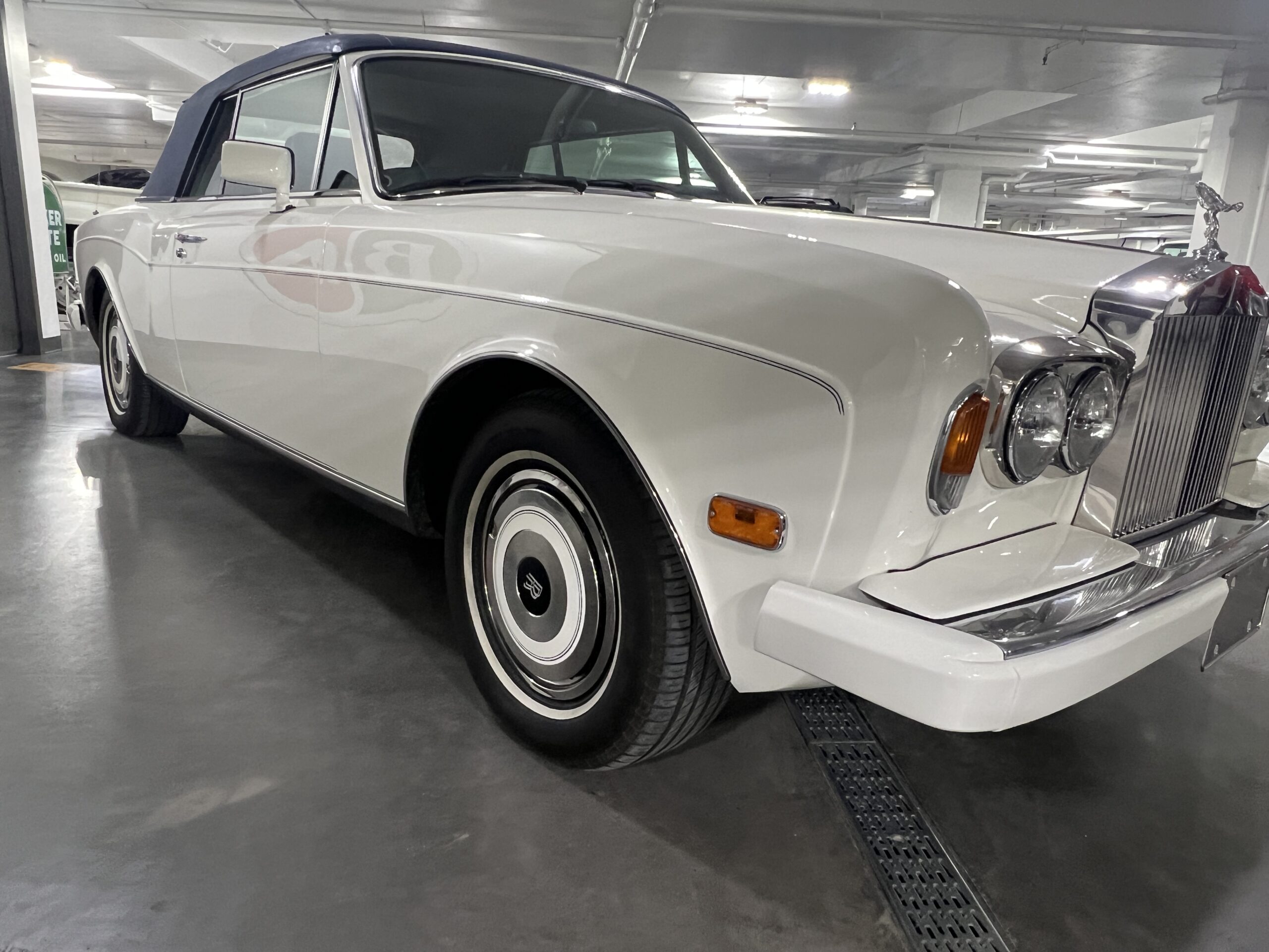 9DF05E06-0057-498D-B3E4-BB04A368D3F4