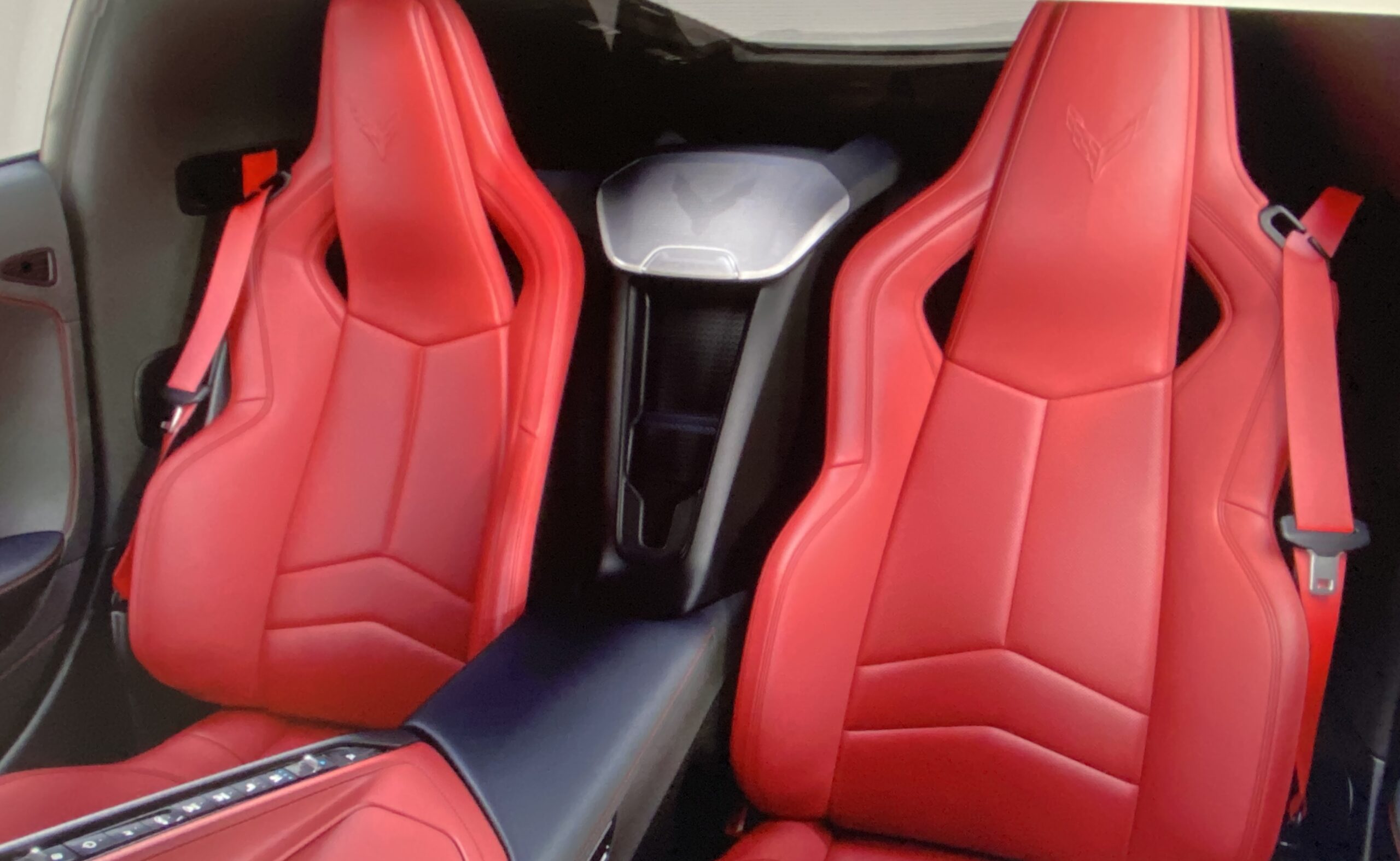 A9557DE5-C995-4147-AF57-9F2A72F262DD