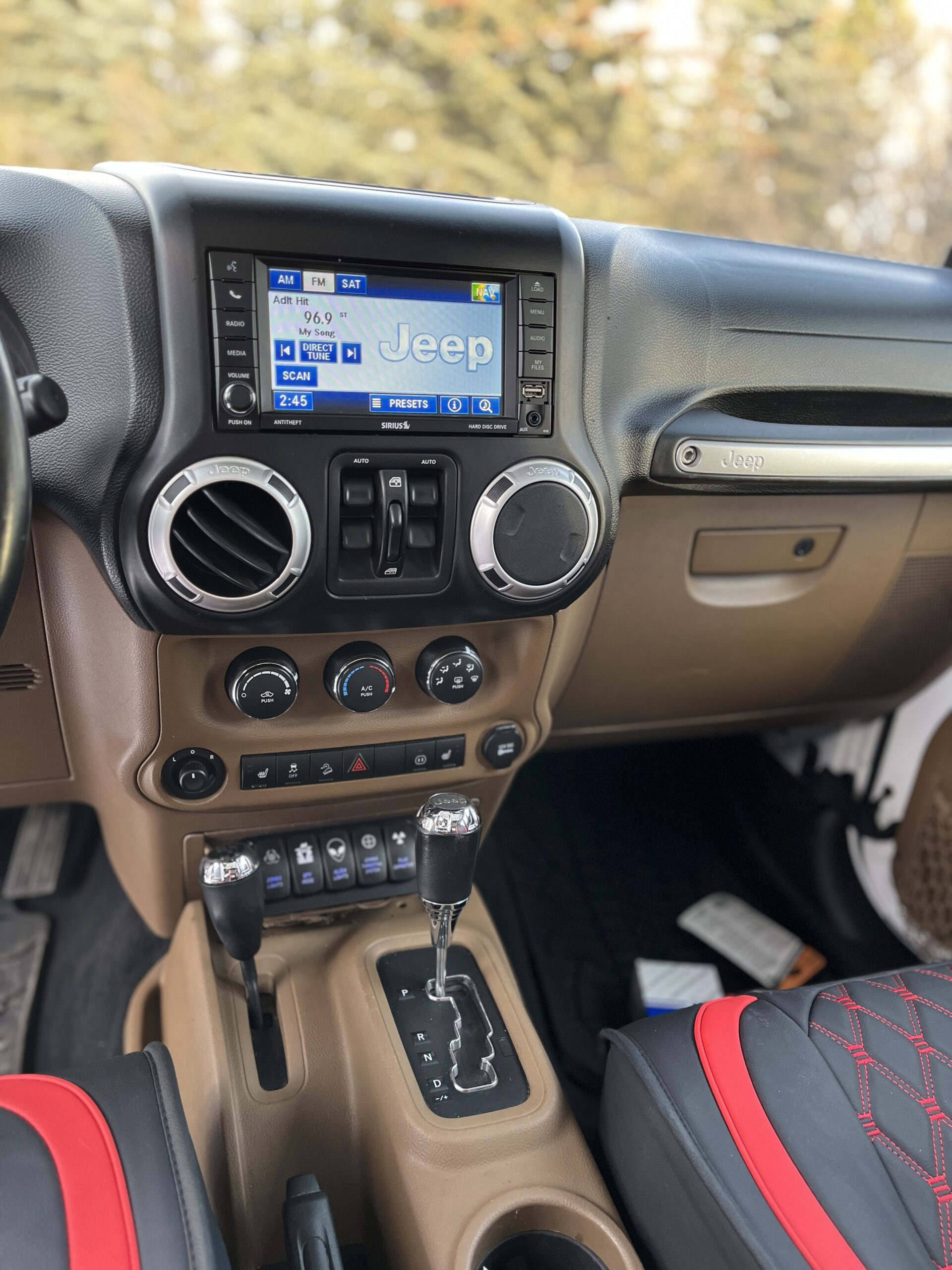 B09F6B95-B20F-4679-8A1A-CCF9A60370E6_1_201_a