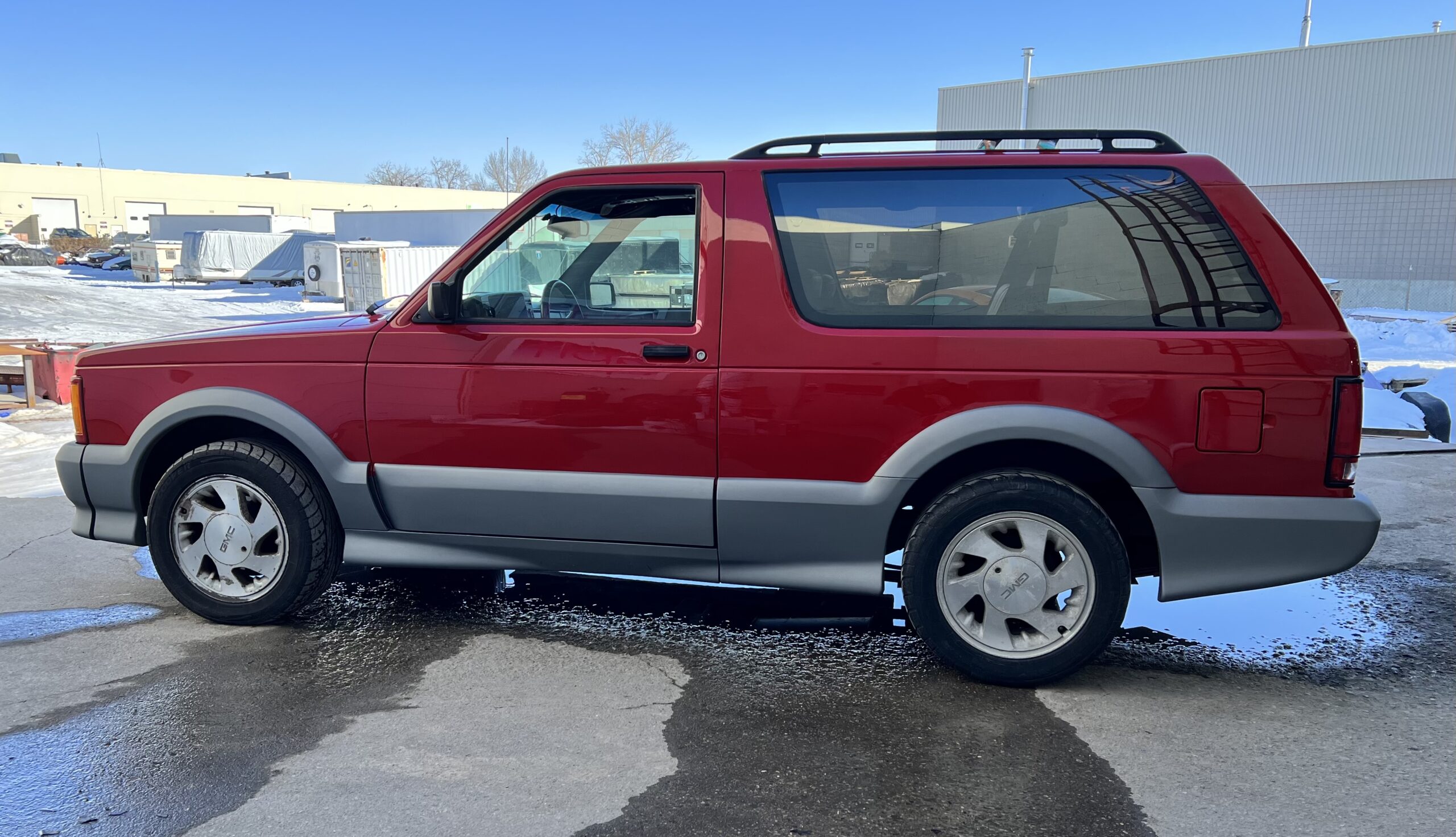 E1A4DFF2-DBF3-46CB-B1B0-C179F9942A4D