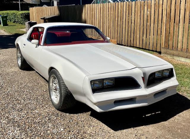 Passenger Side Front Three Quarter View