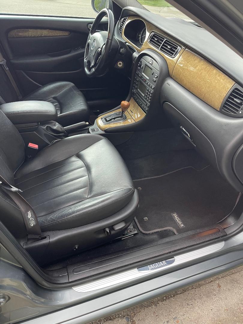 Jaguar Interior Passenger Markian Andrusyshyn 2025-05-21